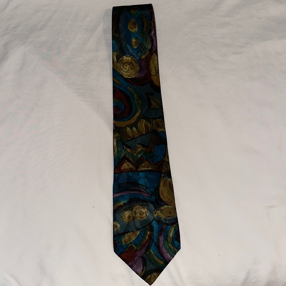 Windridge tie - Picture 3 of 6